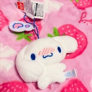 Sanrio Cinnamoroll Blushing Plush Keychain NWT — Sanrio Puroland Tokyo Japan